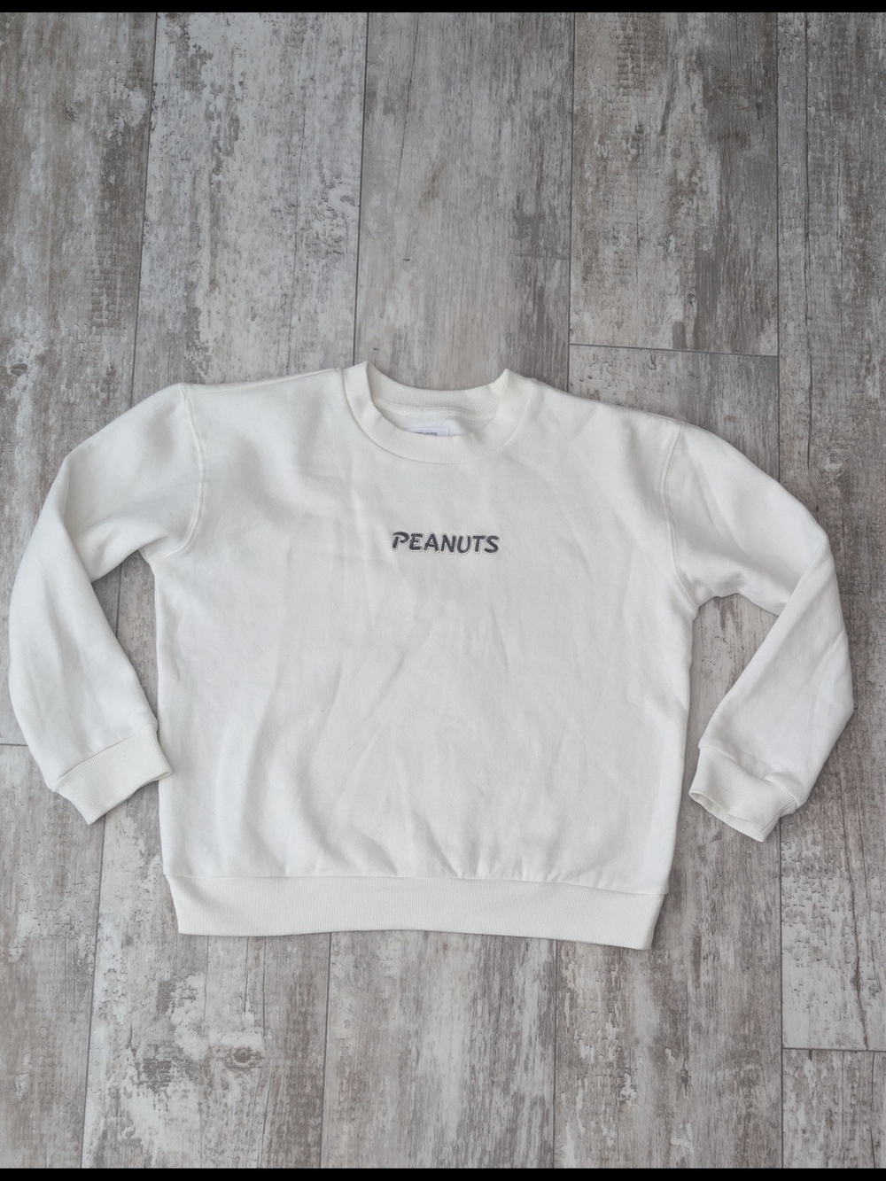 RSQ Peanuts Crewneck Sweatshirt in Off-White New With Out Tags